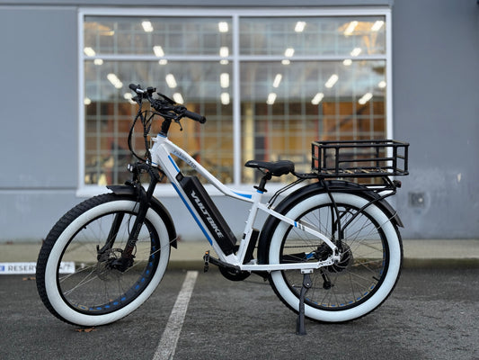 Yukon 750 Limited White 17" (Demo)