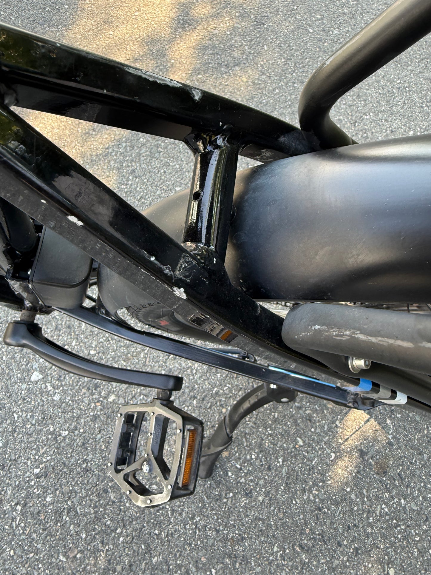Elegant Black (Pre-Owned)
